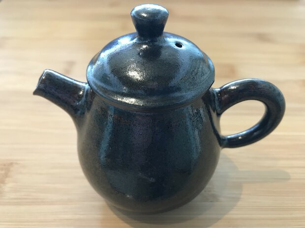 Teapot Tenmoku Iron rich clay 110ml